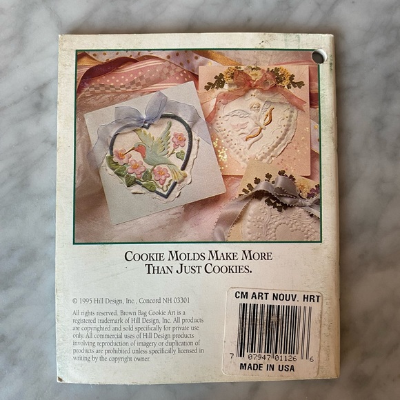 Brown Bag Cookie Mold - Picture 4 of 4